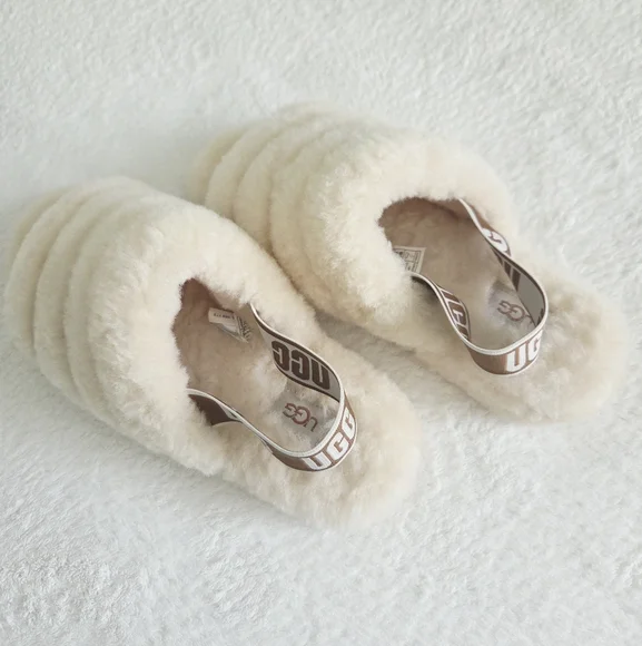 UGG Fluffy Yeah Cream Slippers - Picture 5 of 10